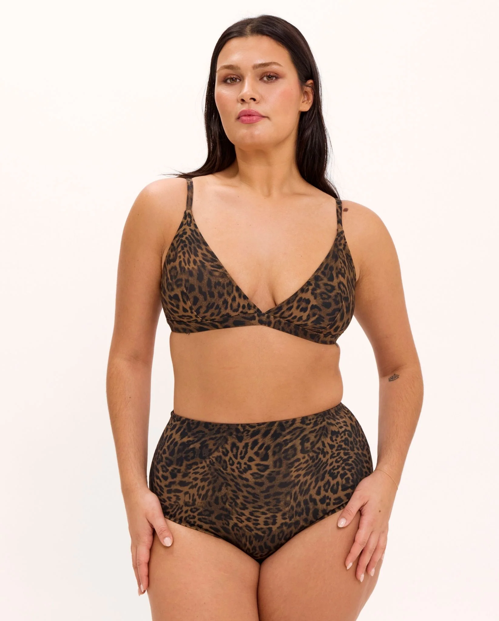 Highwaist Bikini Briefs Dark Leopard - Image 11