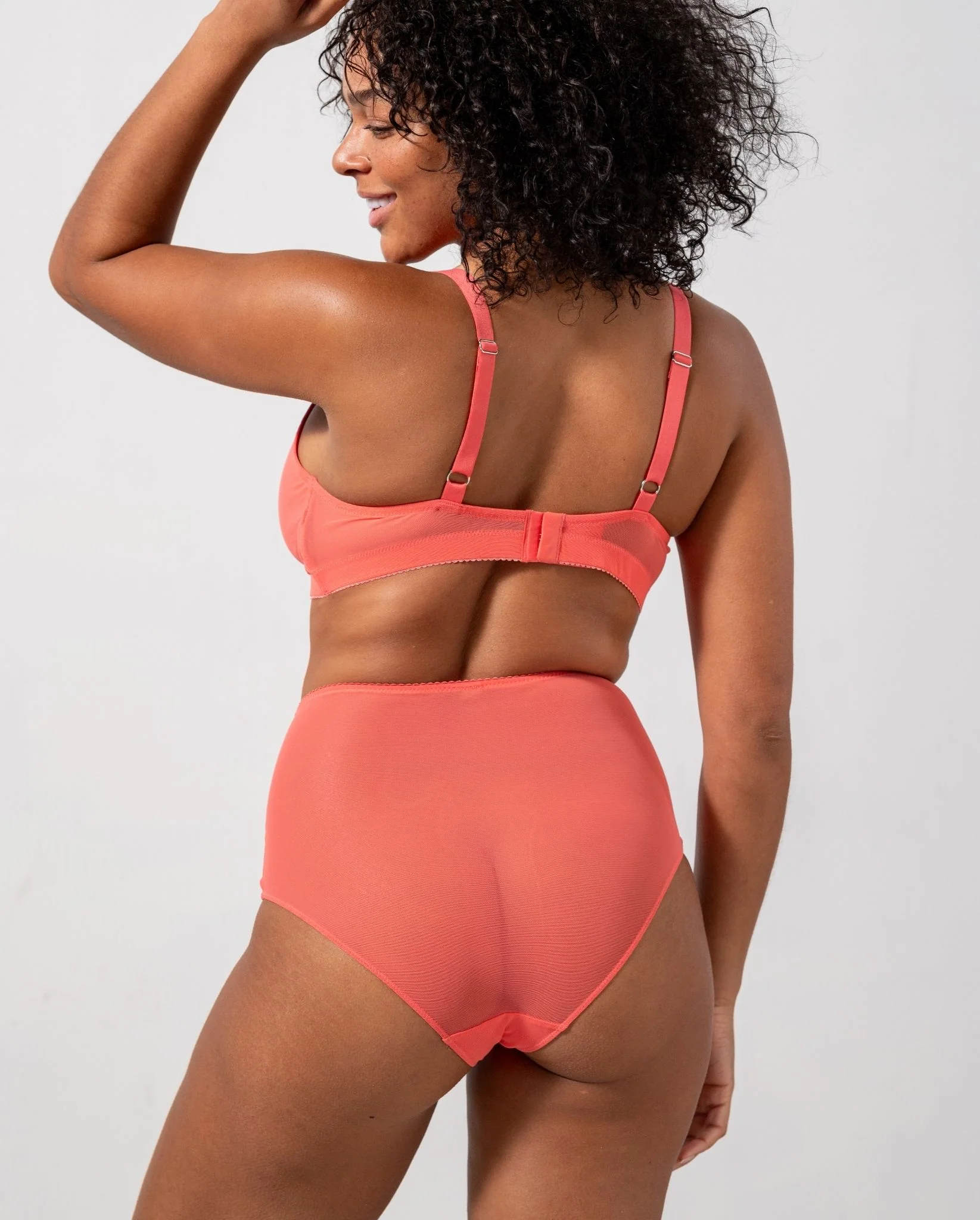 Mesh Highwaist Briefs Coral - Image 3