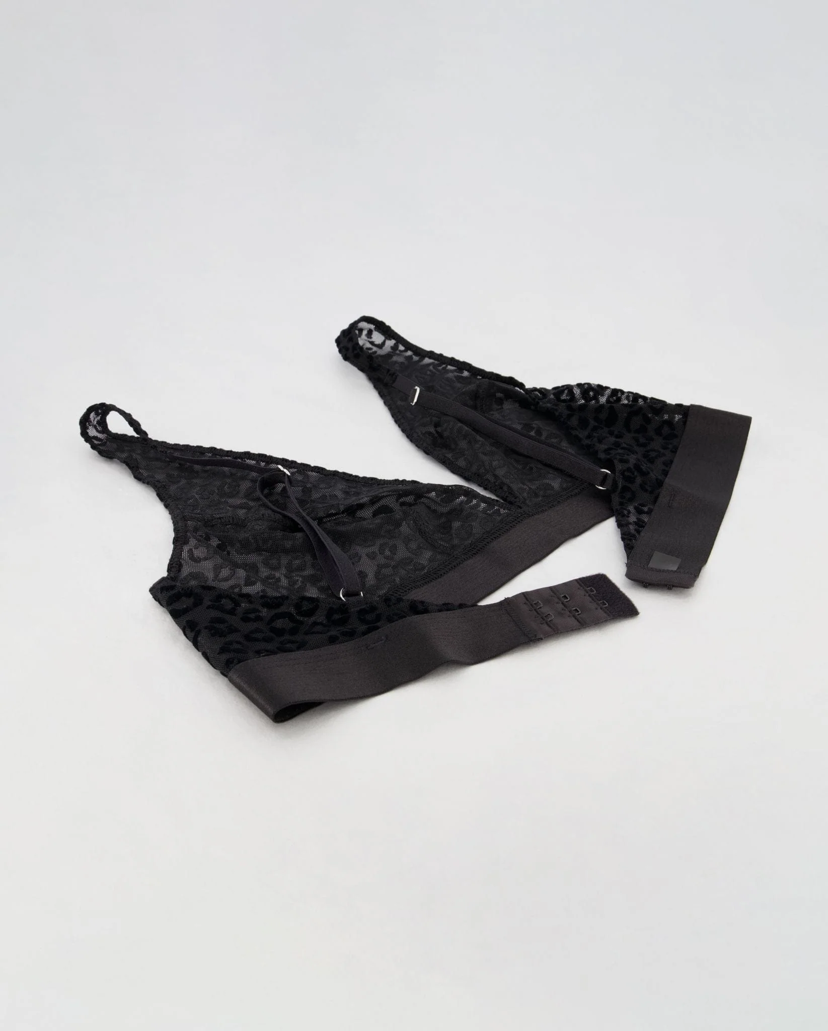 Mesh Plunge Bralette Black Leopard - Image 11