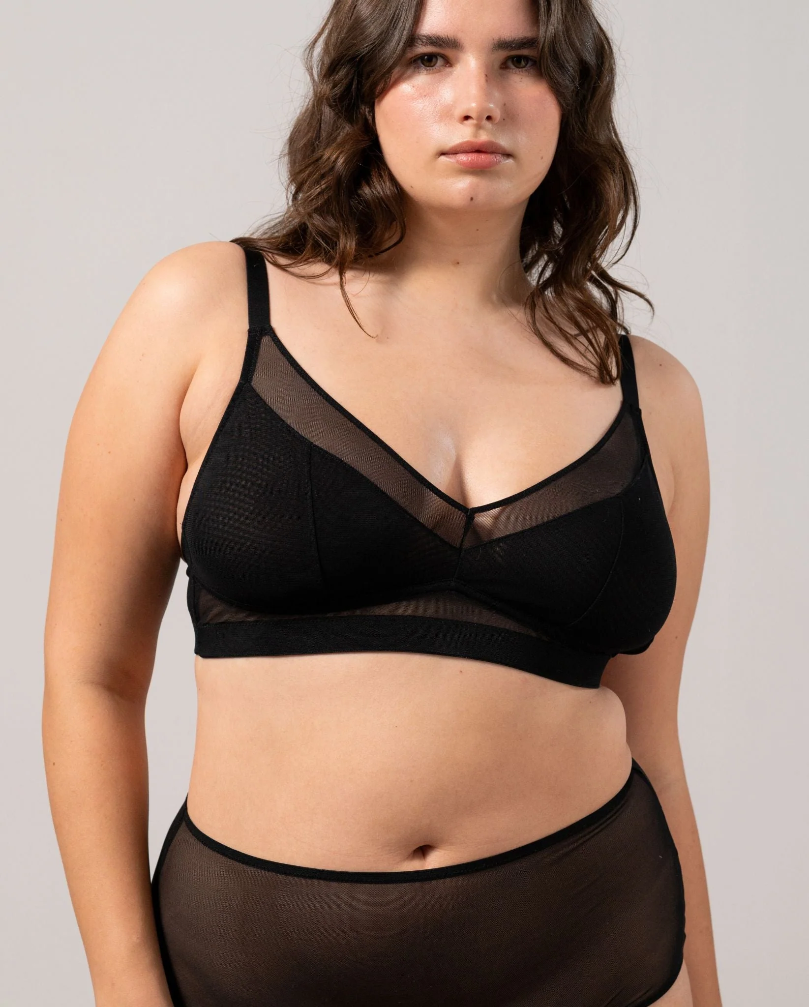 Mesh Support+ Bralette Black - Image 11