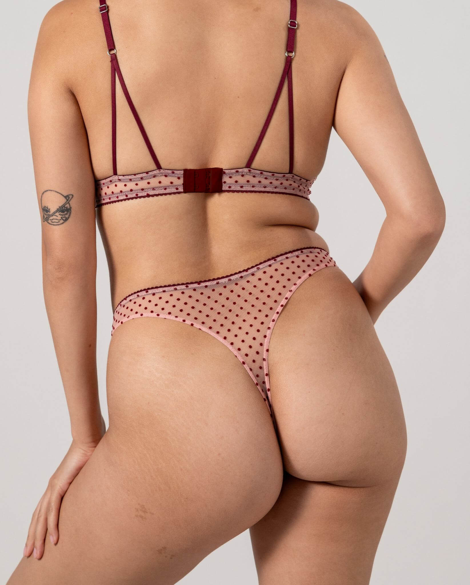 Mesh Thong Pale Pink/Burgundy - Image 3