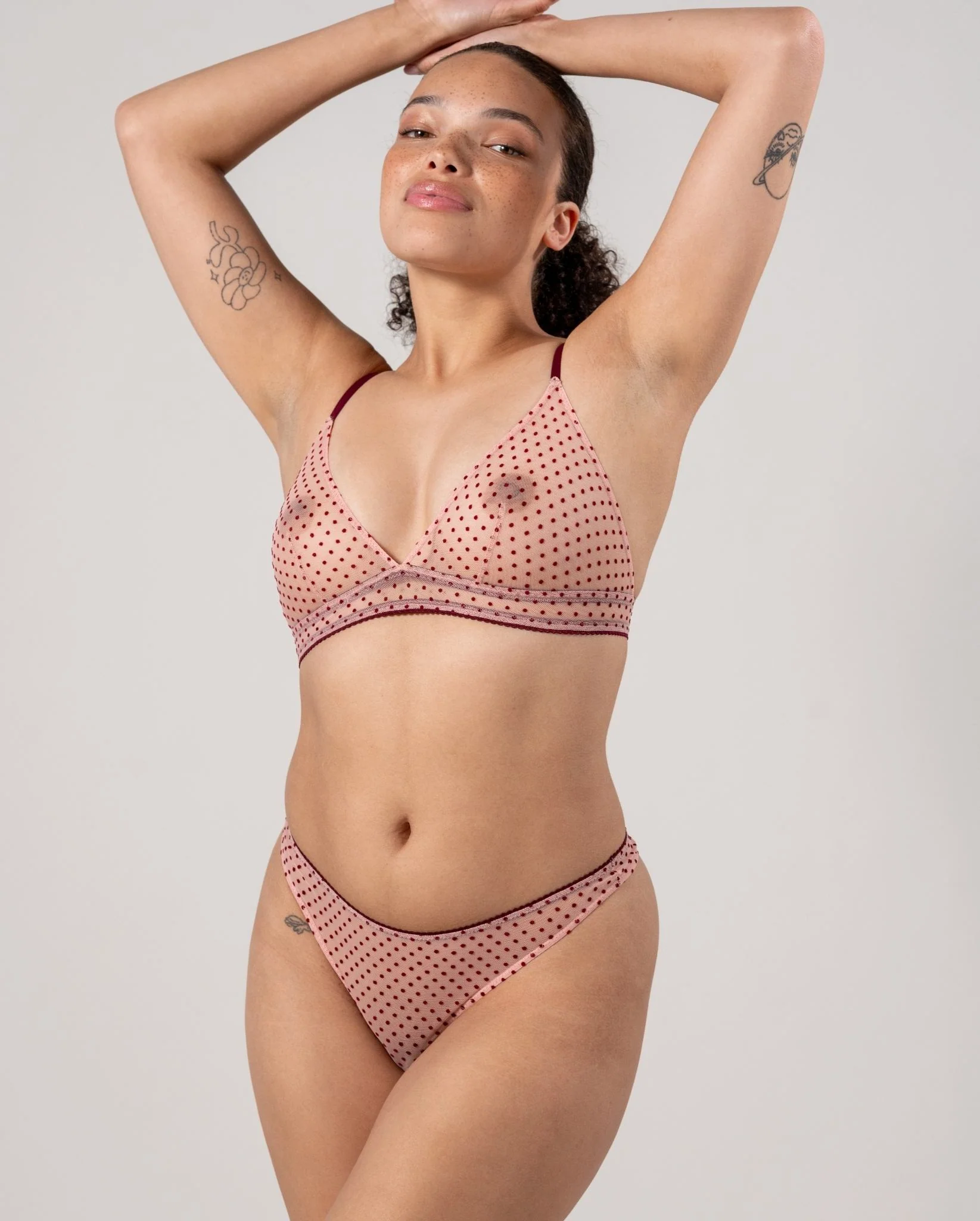Mesh Thong Pale Pink/Burgundy - Image 4