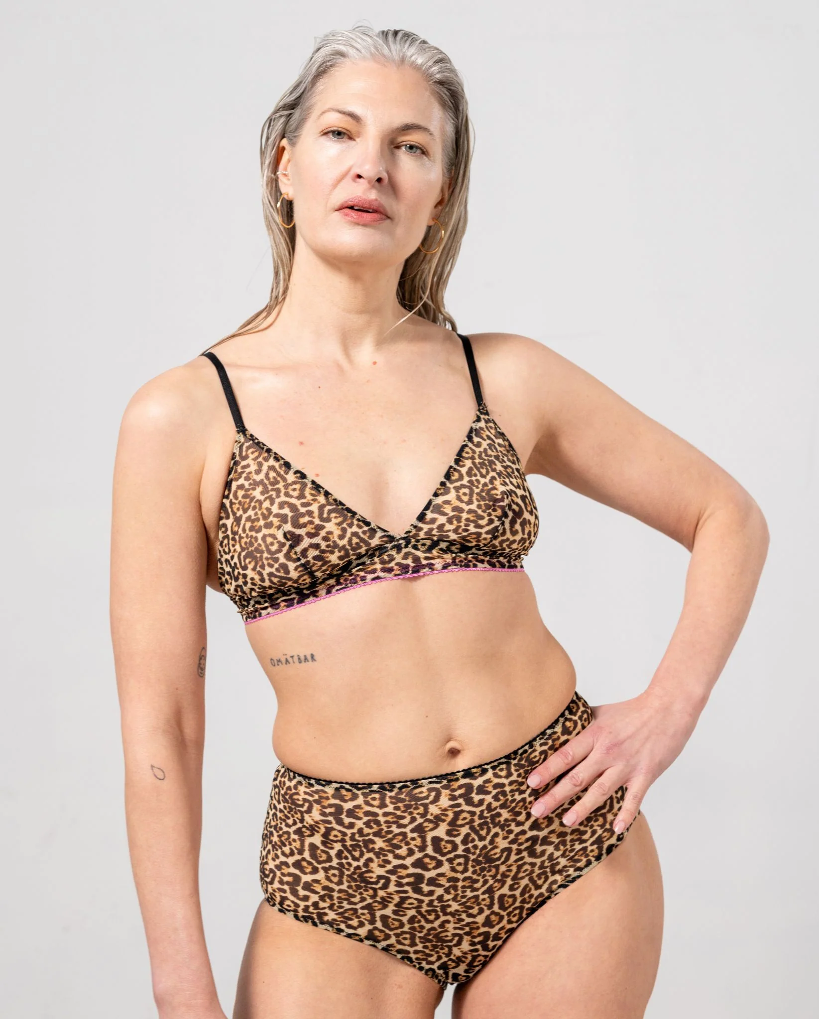 Mesh Triangle Bralette Leopard/Candy Pink - Image 8