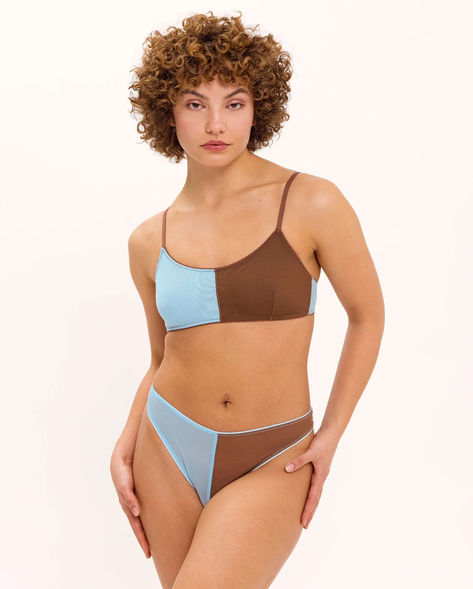 Mesh Scoop Bralette Sky/Mocha - Image 12