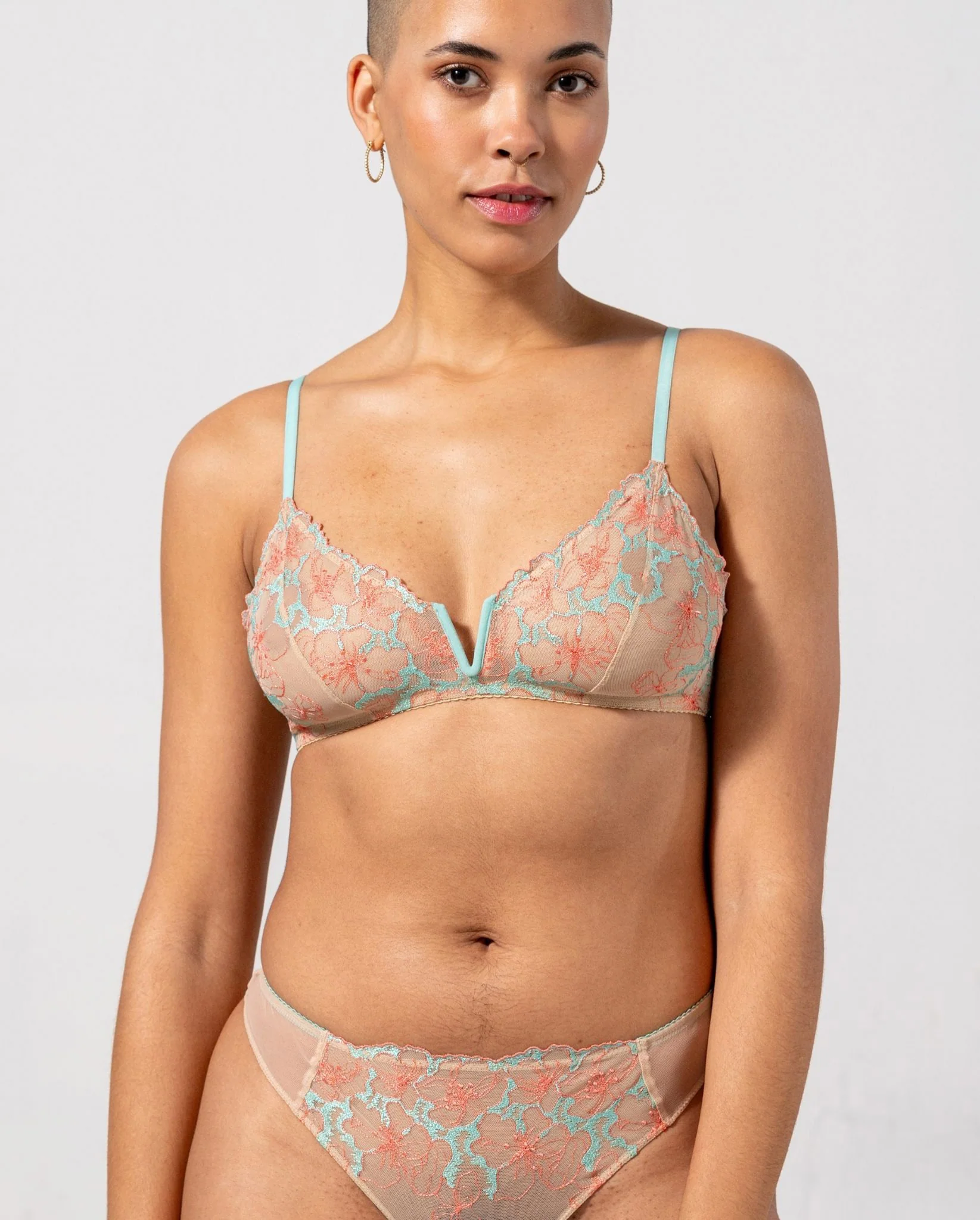 Mesh V-Balconette Warm Nude/Coral/Turquoise - Image 3