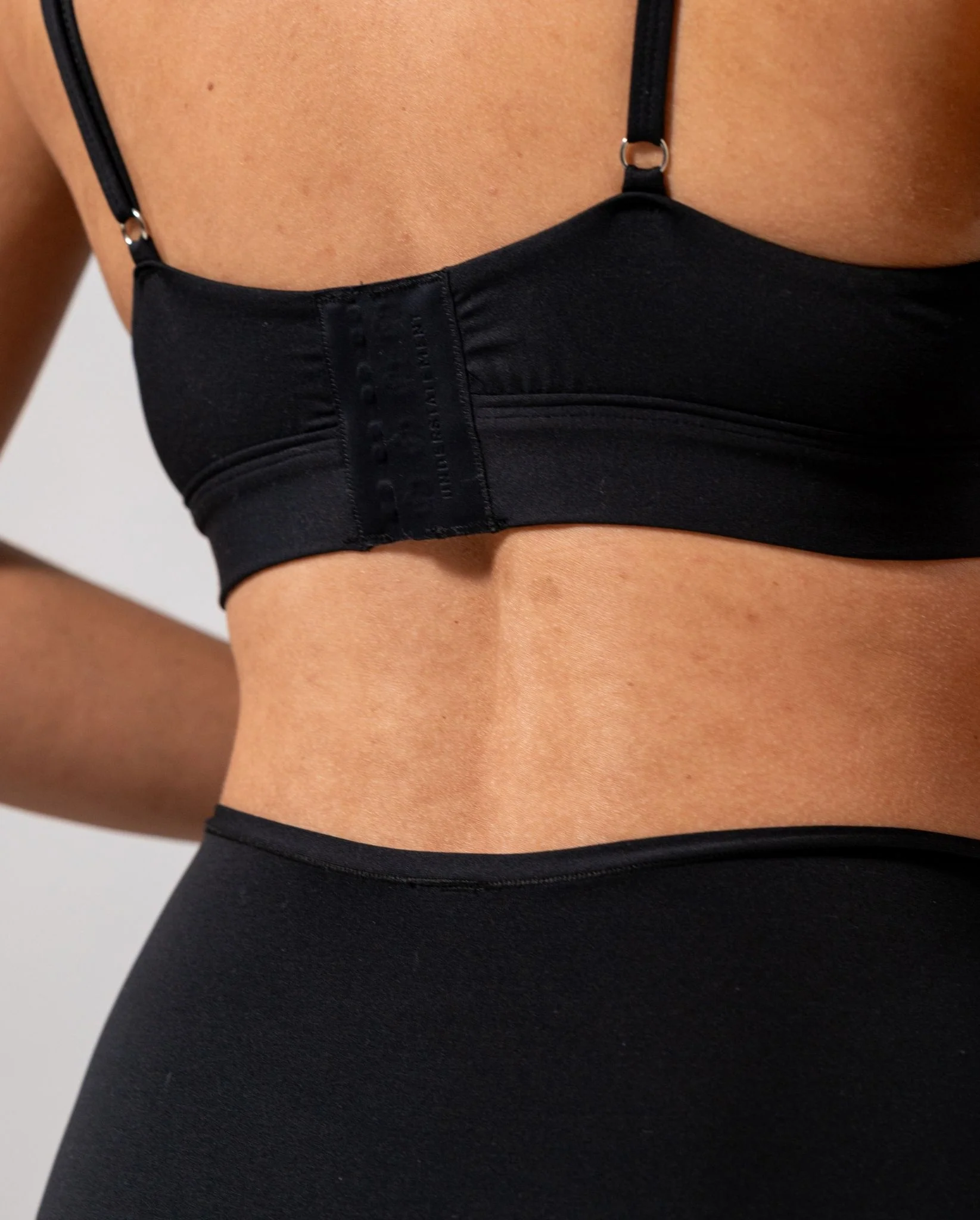 Micro Scoop Bra Black - Image 7