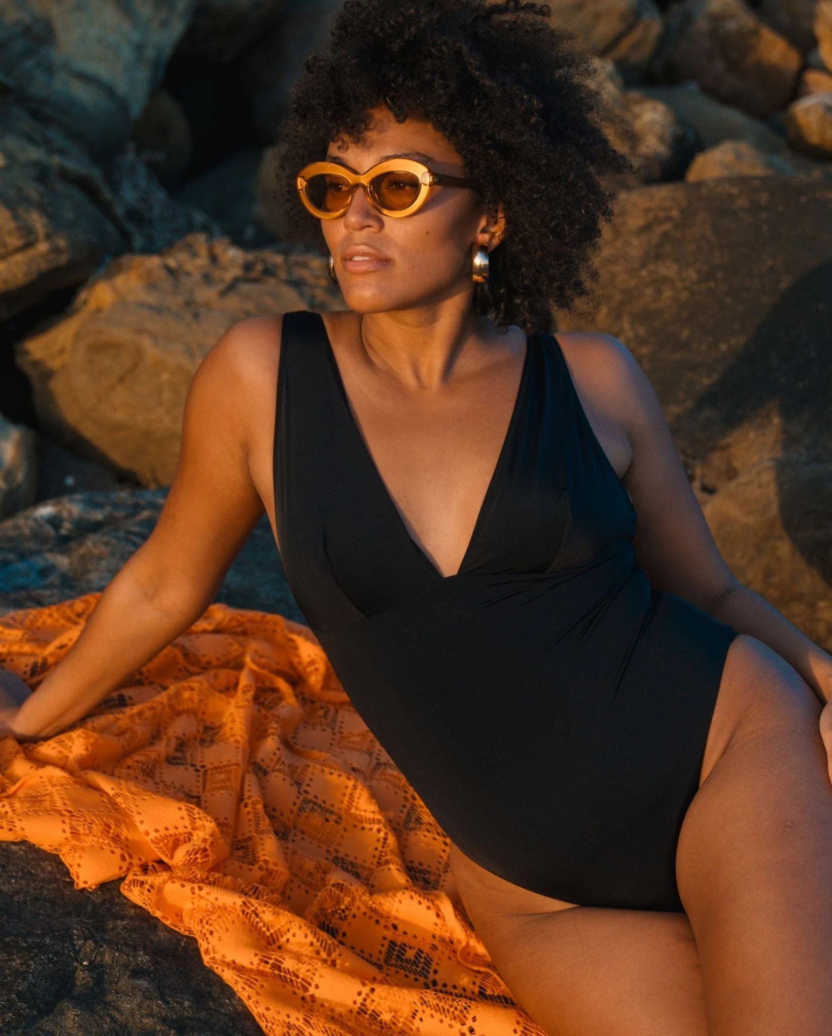 Plunge Swimsuit Black - Image 9