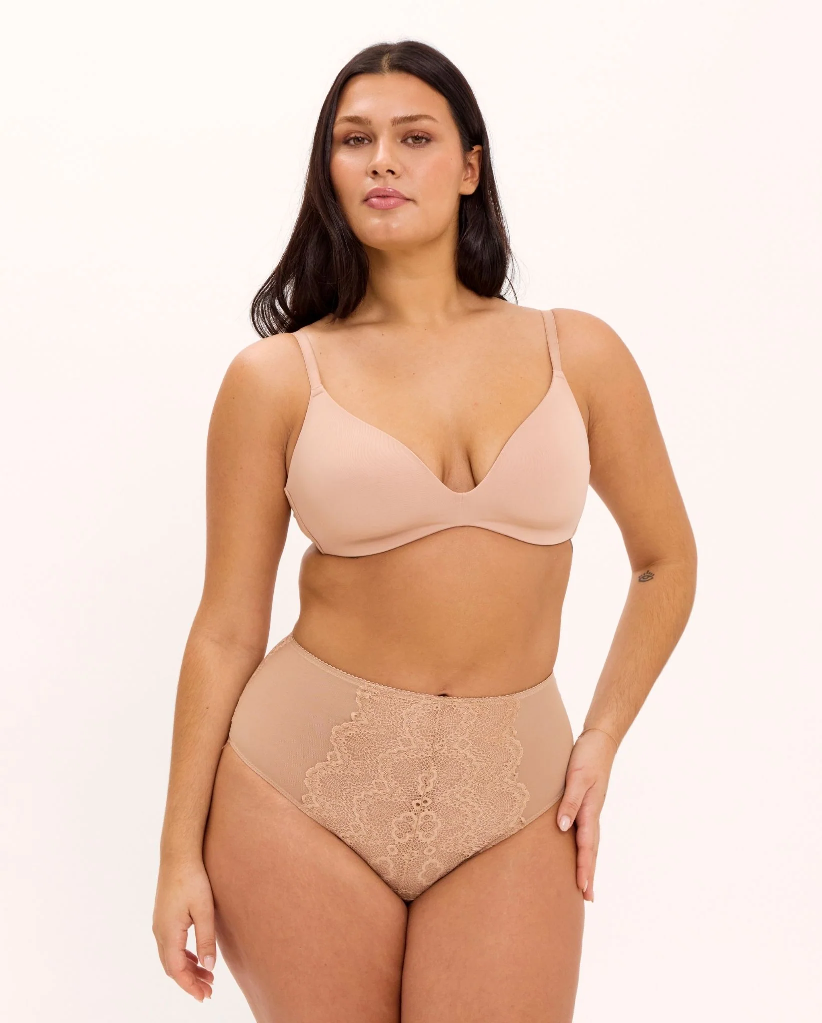 T-shirt Bra Warm Nude